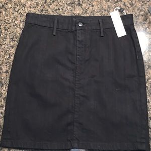 Joe’s Jeans black denim skirt 28 new